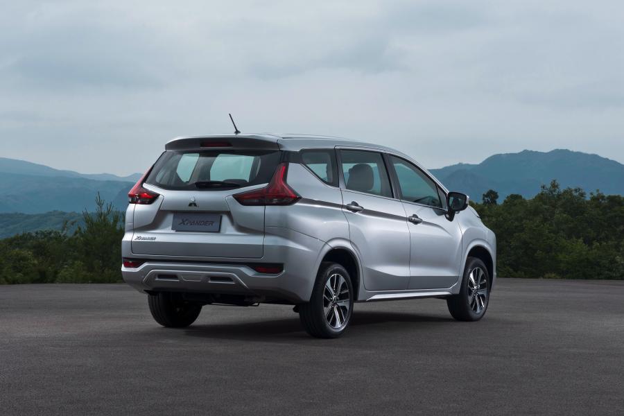  Mitsubishi Xpander 2017 года  (фото 26 из 30)